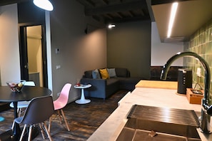 Interior - Santa Rosa Stables. Modern house in old barn, 5 minutes from historic center (Firenze)