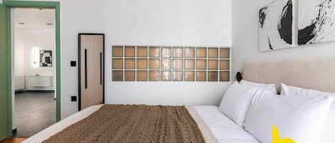 3 habitaciones, tabla de planchar con plancha y wifi gratis