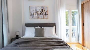 Fer et planche Ă repasser, lit parapluie, Wi-Fi, draps fournis