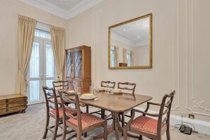 Dining - Timeless Mayfair Luxury in Central London (London)