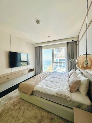 3 bedrooms, iron/ironing board, Internet, bed sheets - Ideal Premium 3BR Apartment in Dubai Marina (Dubai)