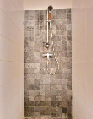 Hair dryer, towels, soap, toilet paper - Perle de Corail" apartment facing the St-Leu lagoon (Saint-Leu)