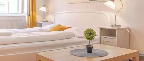 Basic Apartment | Iron/ironing board, free WiFi