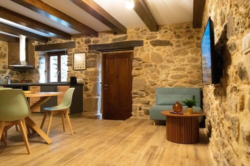 Superior Villa in the Ribeira Sacra, A Gamela