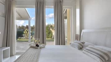 Iron/ironing board, WiFi, bed sheets, wheelchair access