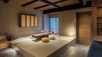 Traditional House, 3 Bedrooms, Kitchen, Garden View | Interior