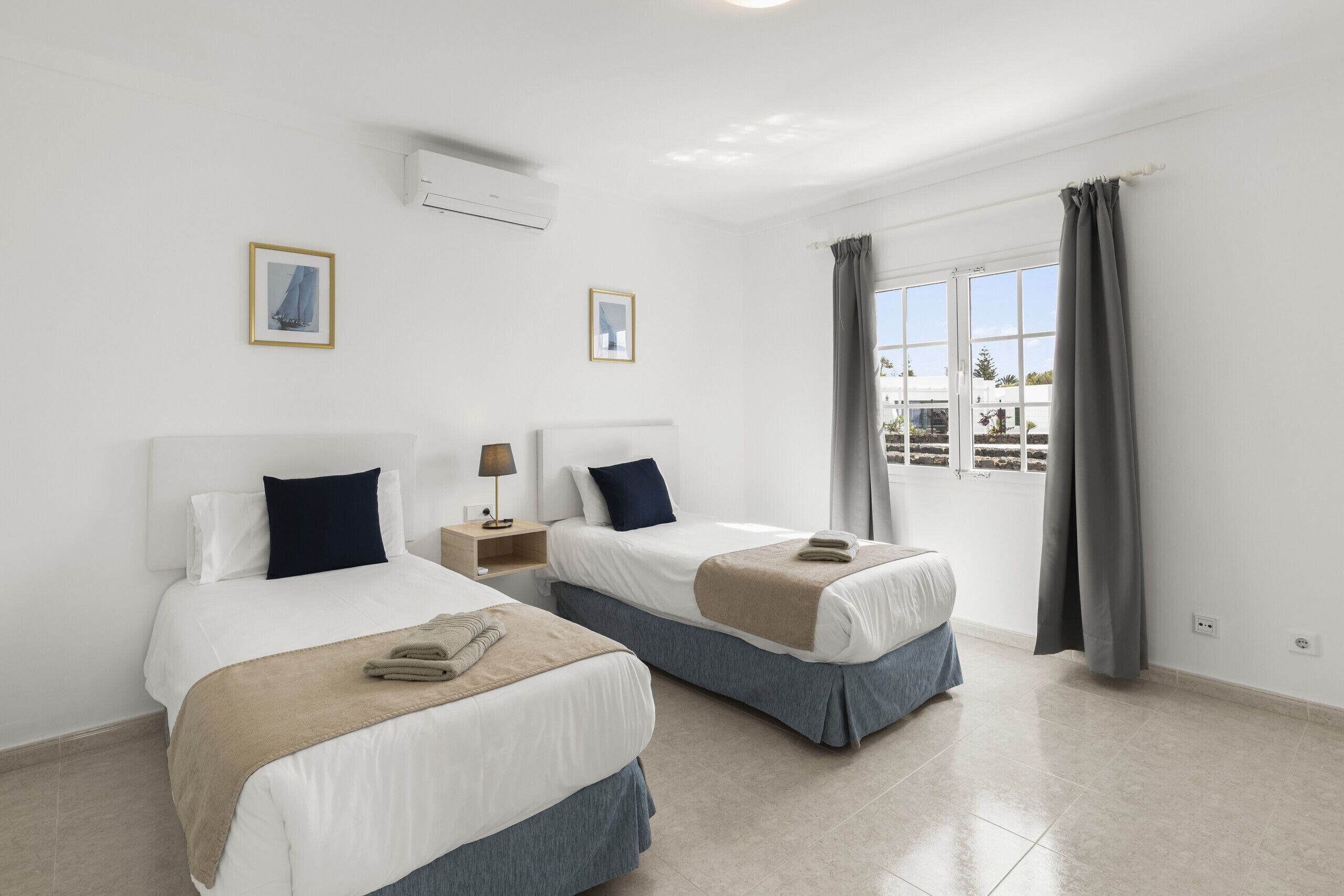 2 Schlafzimmer, Zimmersafe, kostenloses WLAN, Bettwäsche
