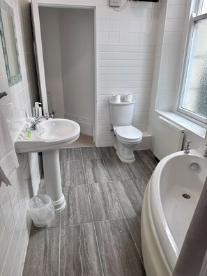 Interior - 2 Bed - The Poop Deck by Smart Welcomes (Plymouth)