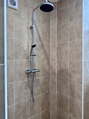 Interior - 2 Bed - The Poop Deck by Smart Welcomes (Plymouth)