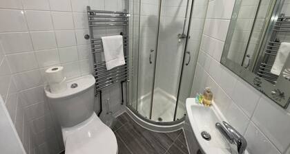 2 Bed - The Poop Deck by Smart Welcomes