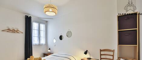 Strykjärn/strykbräda och gratis wi-fi