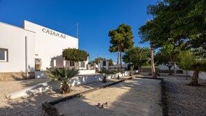 A courtyard with a building labeled "CASAMAR," surrounded by trees and gravel paths. - Psicomagia Deluxe Villa by Fidalsa (Dolores)