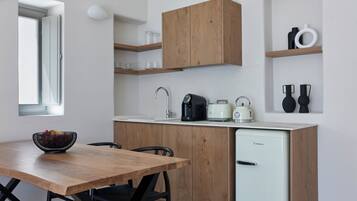 One Bedroom Villa Sea View with Private Pool | Private kitchen | Espresso maker, coffee/tea maker