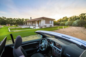 Property grounds - Sunset Villa - Upper Floor (Alghero)