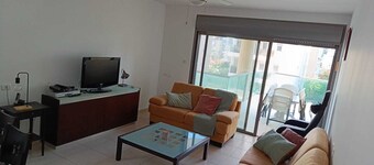 IDEAL APPARTEMENT EN PLEIN CENTRE VILLE A 2 PAS DE LA MER ET DES COMMODITÉS