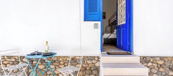 Zulu Studio & Terrace in Larnaca