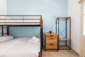 Studio, Multiple Beds, Kitchenette, City View | Egyptian cotton sheets, premium bedding, individually decorated