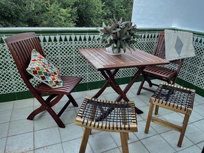 Outdoor dining - CasaMar Playa (Estepona)