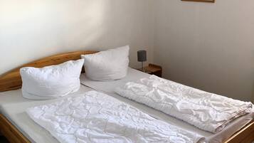 1 Schlafzimmer, Bügeleisen/Bügelbrett, WLAN