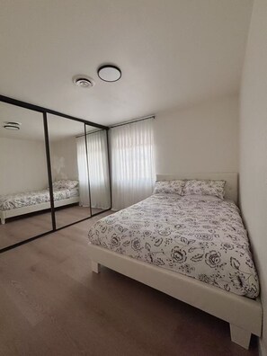 4 camere, Wi-Fi, lenzuola