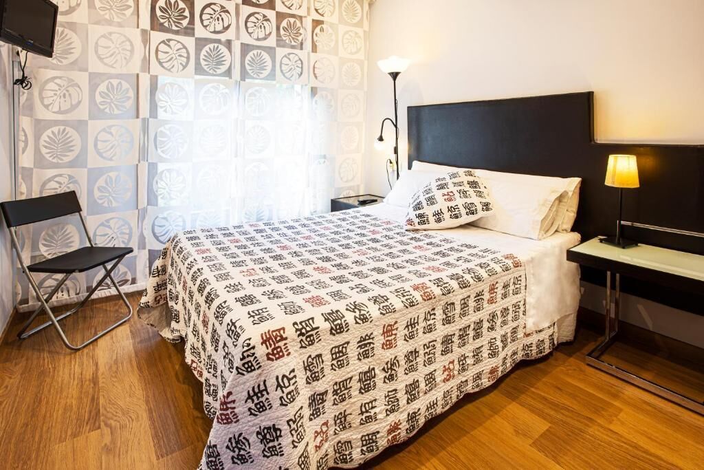 เตารีด/โต๊ะรีดผ้า, Wi-Fi ฟรี, ทางสำหรับรถเข็น