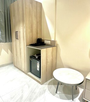 Exclusive Room, 1 Bedroom, Balcony, City View | Desk, free WiFi