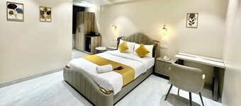 StayBird Capital- Business Hotel