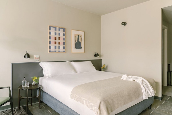 Double Room, Balcony | Desk, laptop workspace, free WiFi, bed sheets