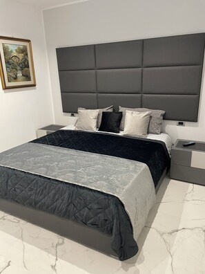 3 間睡房、熨斗/熨衫板、Wi-Fi、床單