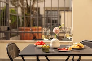 Apartamento Confort, 2 habitaciones | Terraza o patio