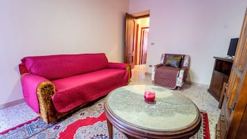 Maison, balcon | Coin séjour