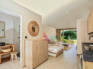 Free WiFi - Elegant Suite in Anse Marcel - Comfort and Escape (Saint-Martin)