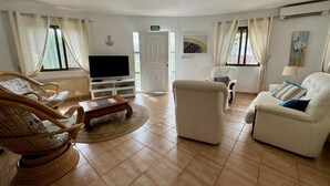 Living area - Cozy chalet in Els Poblets for 5 guests (Denia)