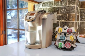 Interior - Trailside 3BR Built for Last-Chair Laps: True Ski-In/Ski-Out, Private Hot Tub, Pup Welcome (Tamarack)