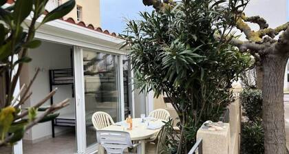 Apartment in Beziers With Enclosed Terrace