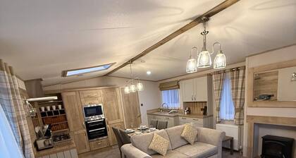 New Forest Lodge Green Hill Village, Fun Outdoor Activities.