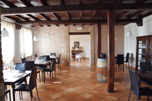 Dining - Locanda In Calvignano (Calvignano)