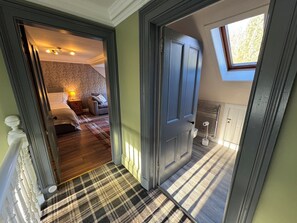 Egyptian cotton sheets, premium bedding, pillowtop beds - Crannaig House (Stirling)