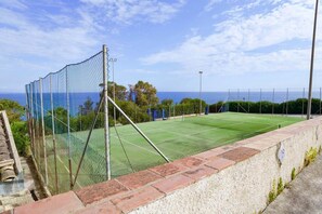 Sportplatz