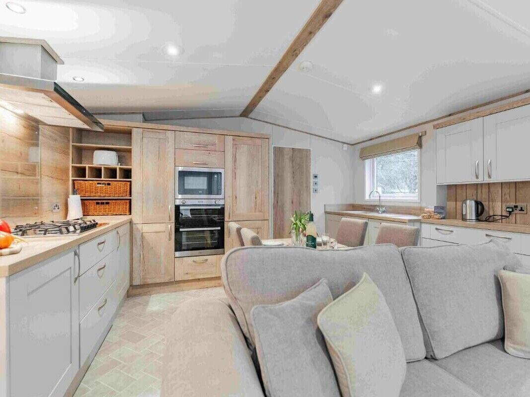 Cookware/dishes/utensils