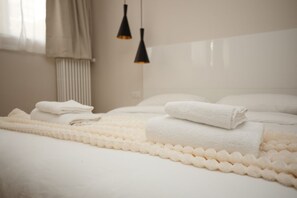 1 bedroom - Hostmate - Milano - Imperia's Warm - Romolo IULM (Milano)