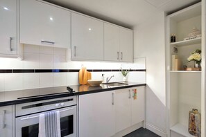 Private kitchen - Modern Elegant Flat in Central London (London)