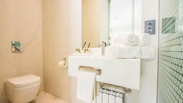 Superior Twin Room, Balcony | Bathroom | Slippers