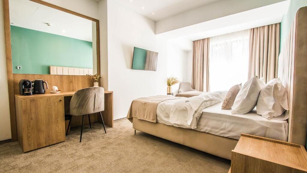 Tomannsrom – superior, balkong | Safe på rommet, strykejern/-brett og wi-fi (inkludert)