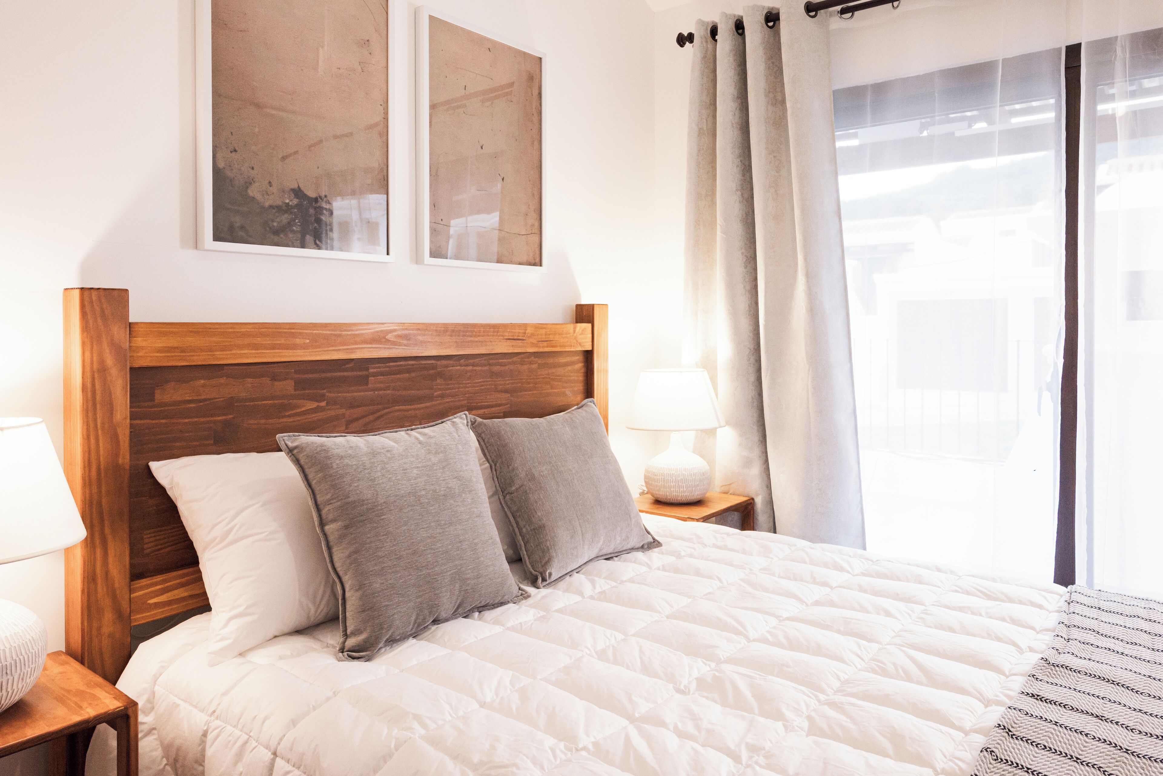 4 室のベッドルーム、アイロン / アイロン台、WiFi、ベッドシーツ