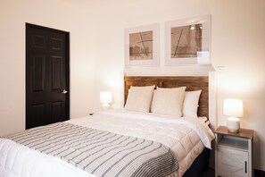 4 habitaciones, tabla de planchar con plancha, wifi y ropa de cama 
