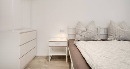 Apartment with Private Terrace, Shared Garden & Wi-Fi