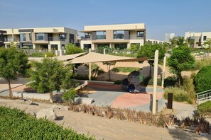 Children’s area - Bloomfields Royal 4BR Villa Dubai Hill (Dubai)