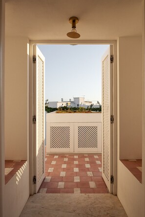 Interior - Casa 1923 · 2BR with Pool and Natural Light (Faro)