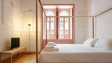 Fer et planche Ă repasser, Wi-Fi gratuit, draps fournis